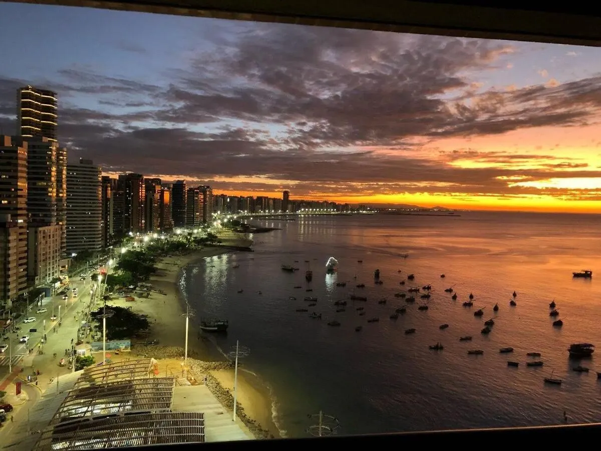 Flat Iate Plaza Na Beira Mar Com Vista Mar Daire Fortaleza