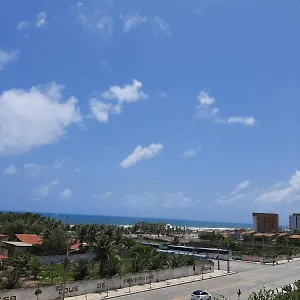 Espacoso Apartamento A 100 Metros Da Praia Do Futuro Fortaleza (Ceara)